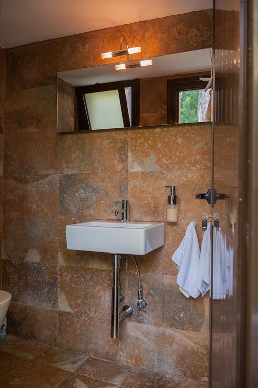 Naftilos Villa Sani With Private Pool Екстериор снимка